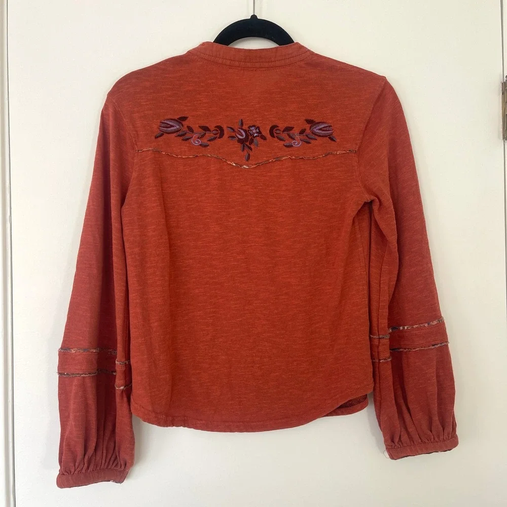 Free People Sundance Kid Rust Orange Embroidered Floral Boho Long Sleeve Top XS‎ - Picture 6 of 8